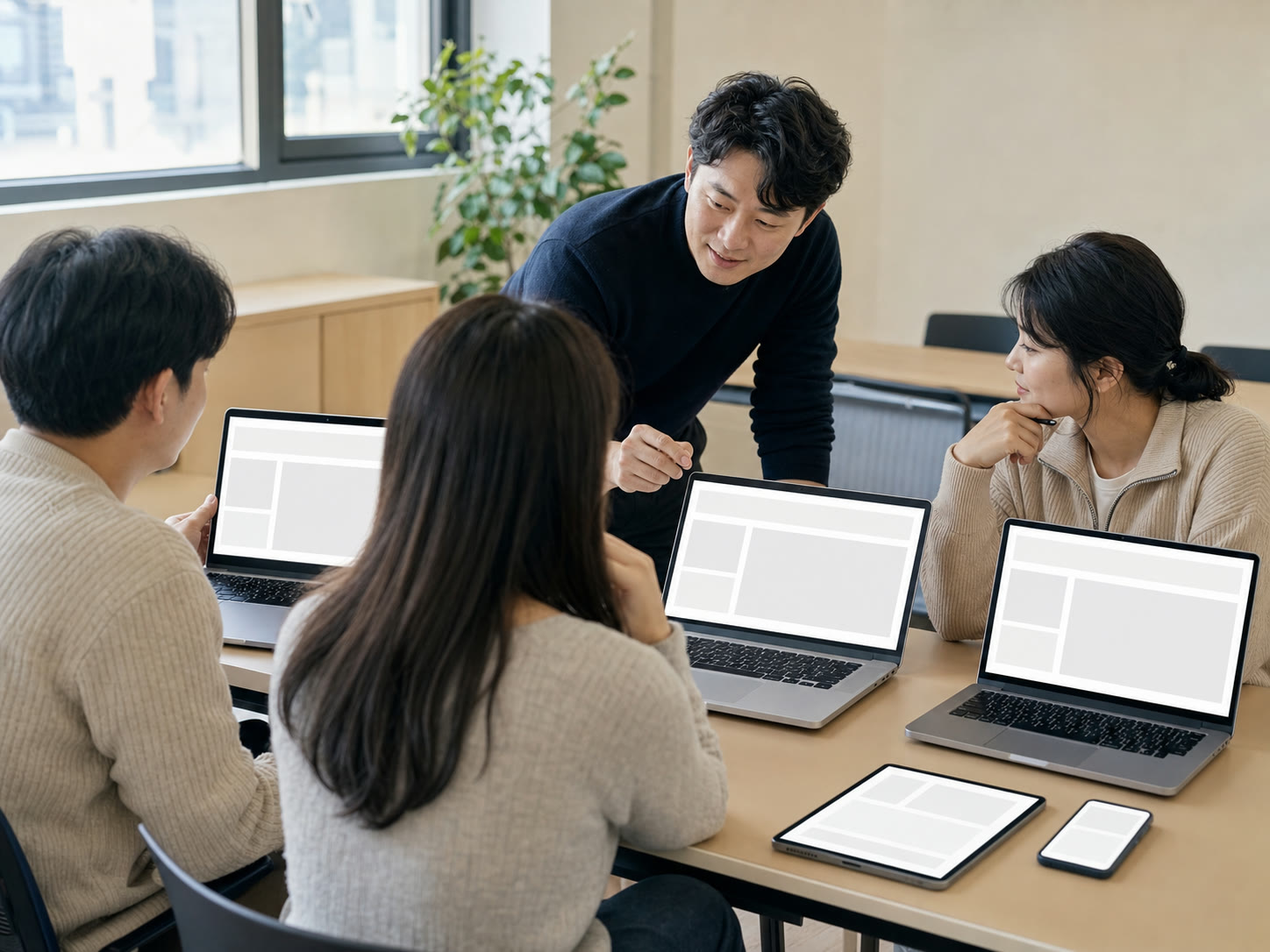 시흥 신천역 근처 오프라인 실무교육 장면을 재현한 예시 이미지